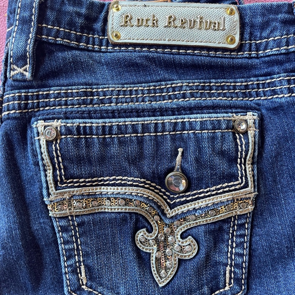 Rock Revival mid-rise Curvy Bermuda shorts